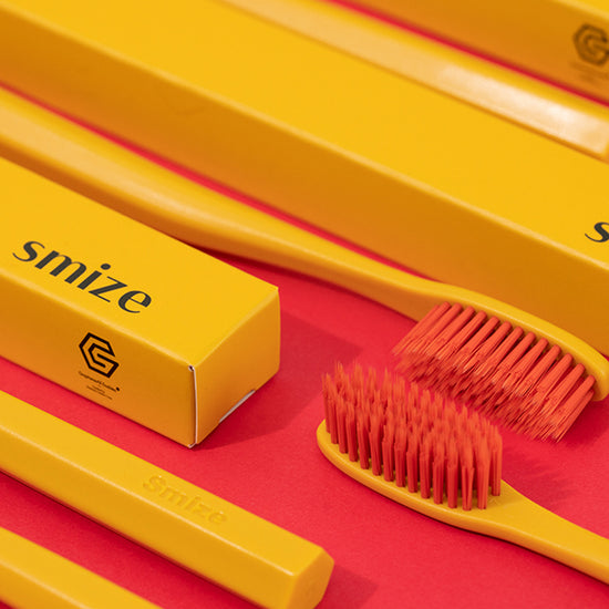 smize Toothbrush Yellow